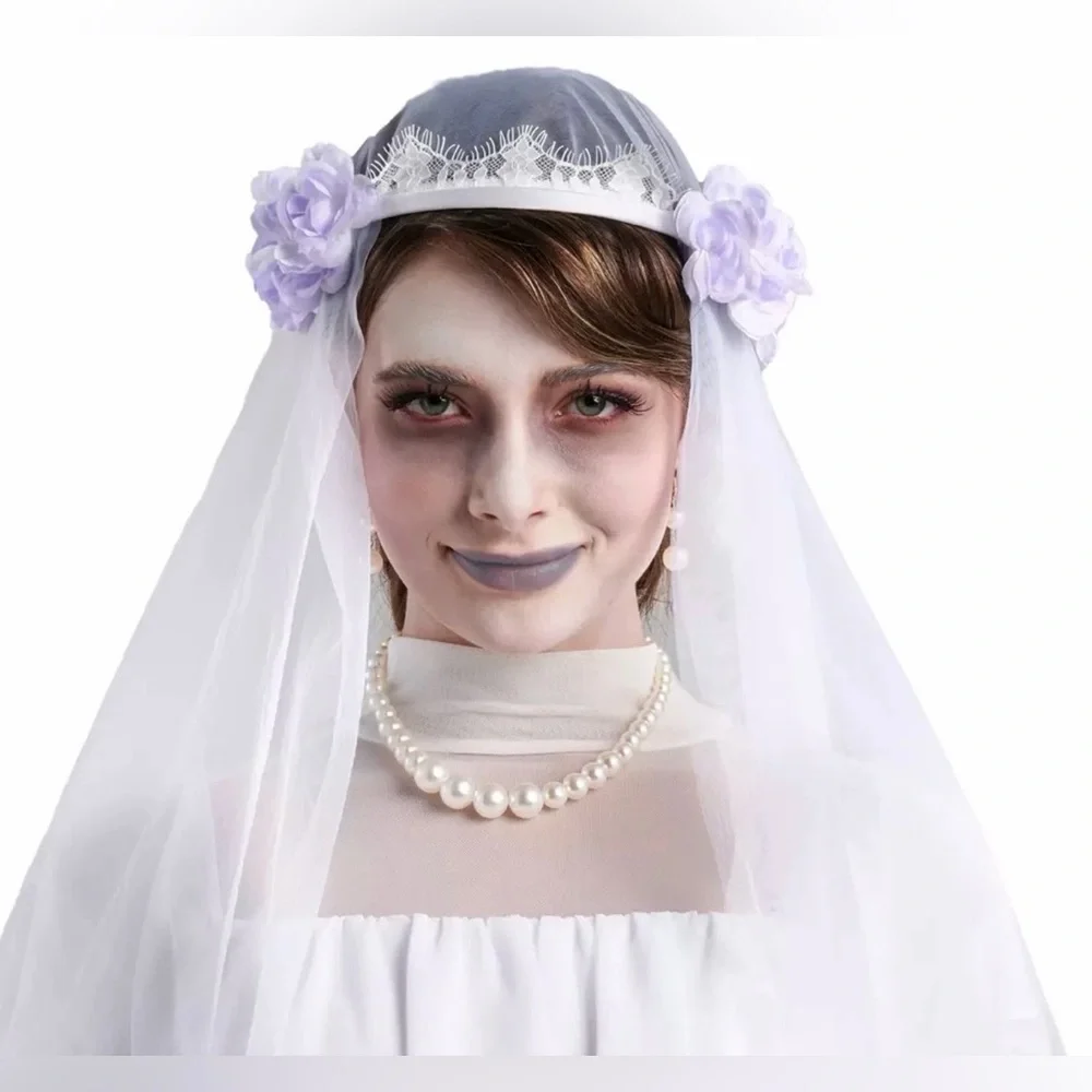 Walt Disney World land The Haunted Mansion Bride Light-Up Veil New in Box
